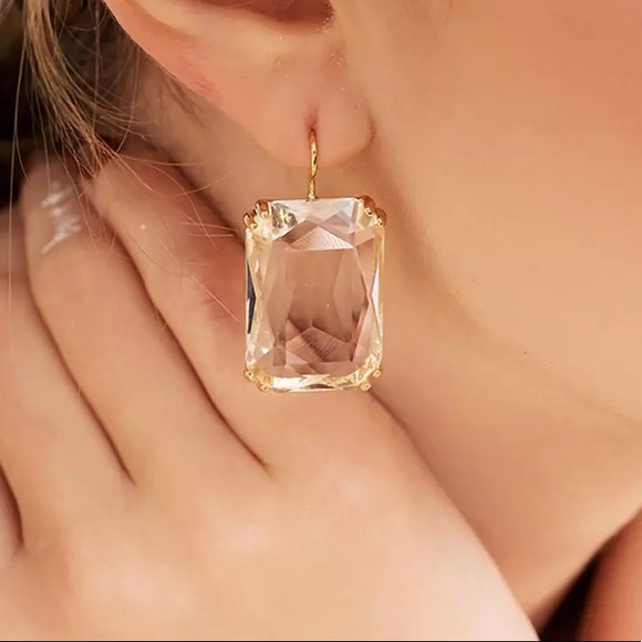 New Crystal Clear Big Square Earrings Drop Dangle - Picture 11 of 12
